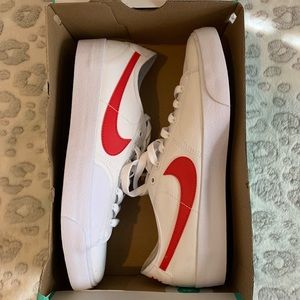Nike SB Blzr Court Brand New